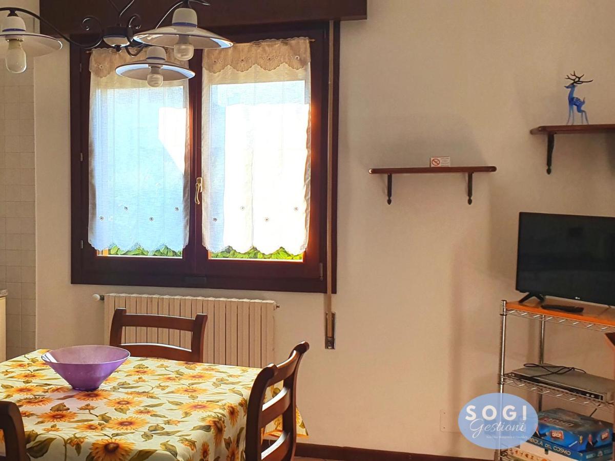 Casa Sbrindoli Apartment Lido di Jesolo Bagian luar foto